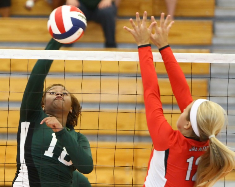 Ellison wins battle of Lady Eagles 2-0